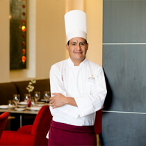 Chef Raúl Hernández